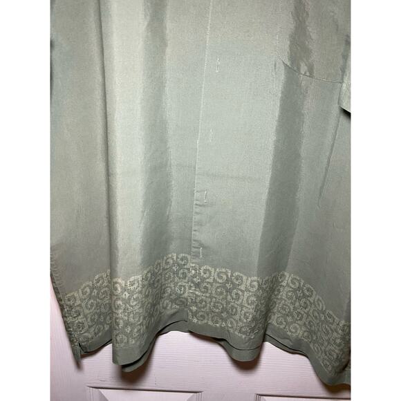 Bill‎ Blass men’s light weight short sleeve shirt. Size XXL - Picture 5 of 5